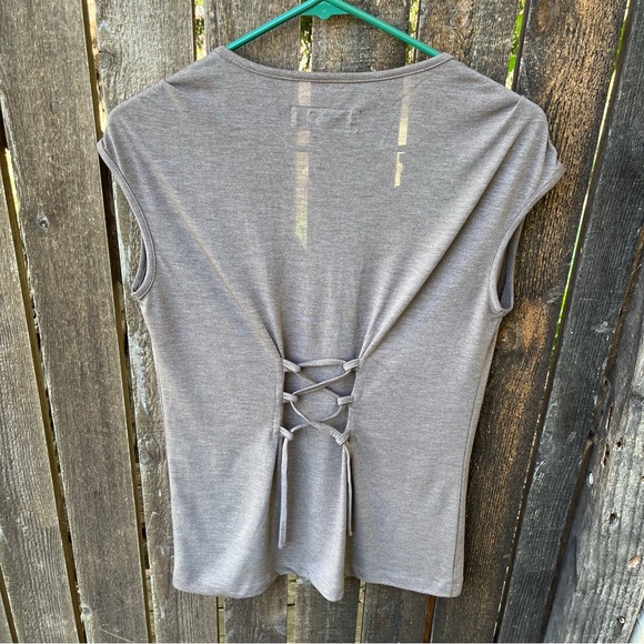 Carve Designs Light Brown Lace Up Back Sleeveless Top Sz XS - Picture 6 of 9